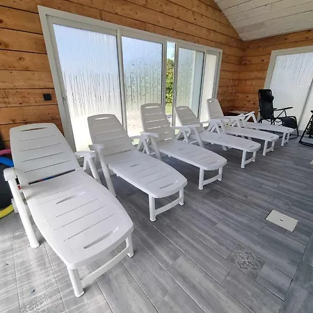 D'hotes Le Cocon De Lily فندق مبيت وإفطار Saint-Avit (Charente)